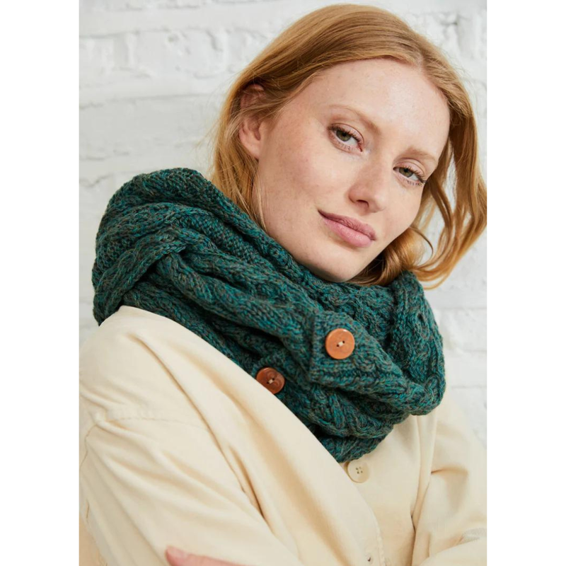 Aran Snood Scarf with Buttons